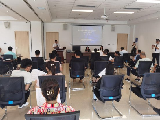 开云kaiyun官方网站柳州市举办2024年第三期市直行政事业单位国有资产（资源）租赁权拍卖会(图1)