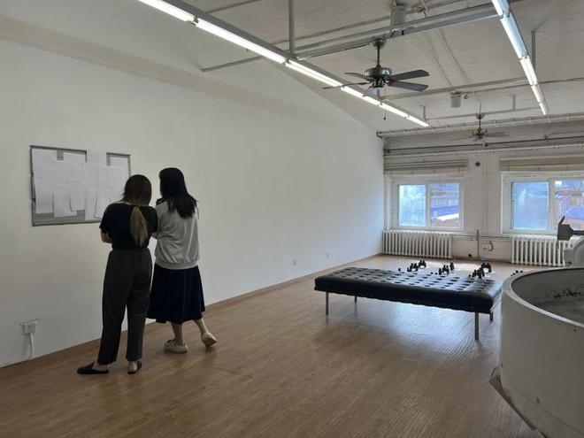 开云kaiyun官网6个月未举槌收回拍卖证、苏富比上半年收益降88%｜艺术栗子(图5)