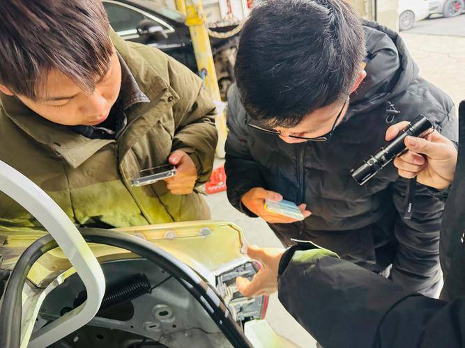 2024：二手车评估师市场行情如何？有哪些报考条件证书怎么考呢？就业方向如何(图1)